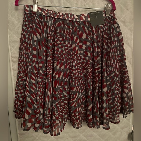 NWT Banana Republic Chiffon Swing Skirt - Picture 7 of 7